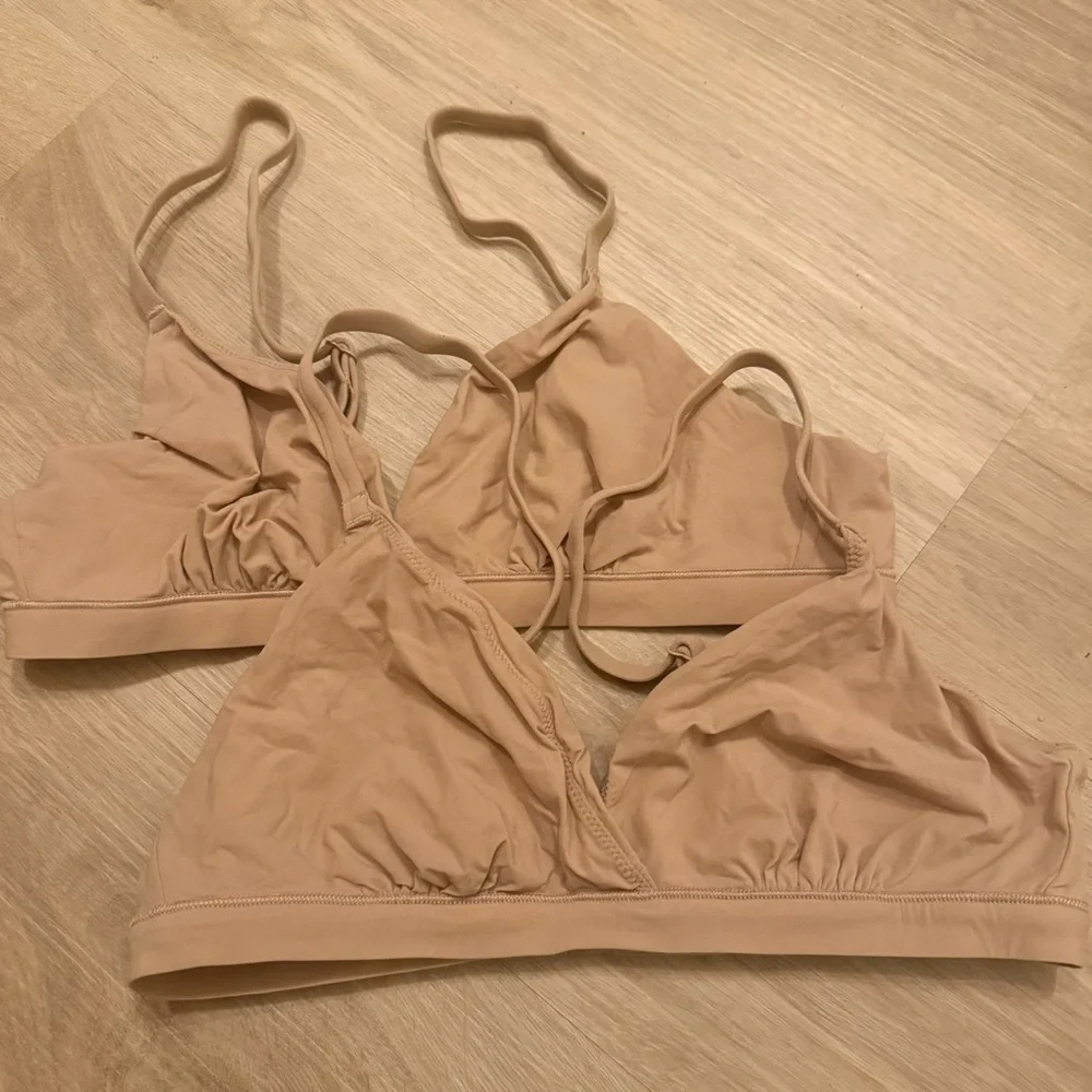 Quince Nude Wireless Triangle Bralette